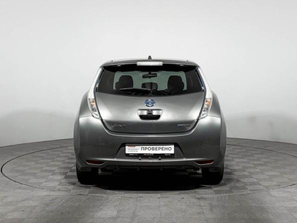 Nissan Leaf I (ZE0/AZE0) с пробегом 2015 года, цена 695 000 рублей, 160000 км, хэтчбек, Автокод Объявления