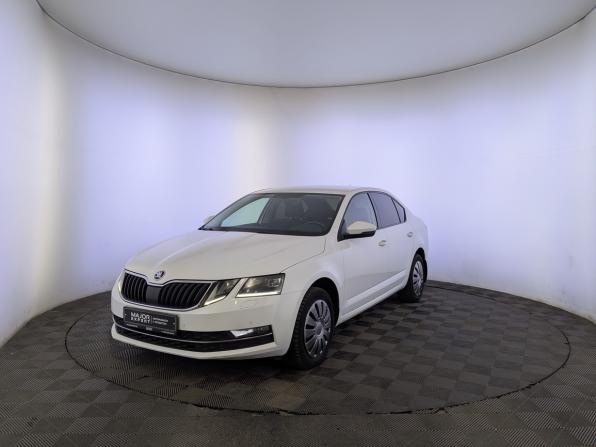 Skoda Octavia III (A7) Рестайлинг с пробегом 2020 года, цена 1 695 000 рублей, 130091 км, лифтбек, Автокод Объявления