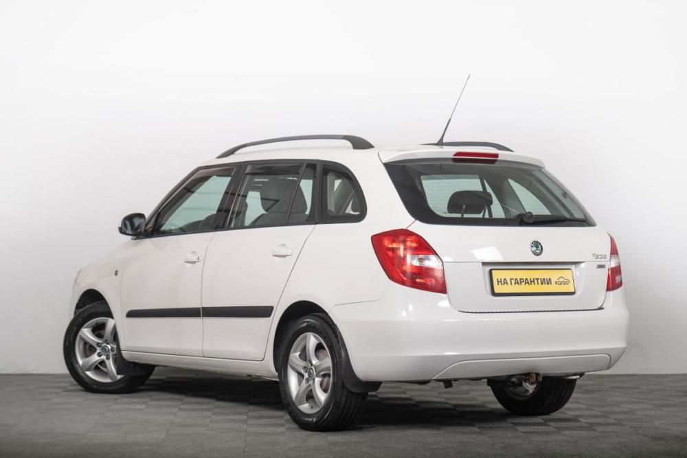 Skoda Fabia II Рестайлинг Томск  - изображение 6