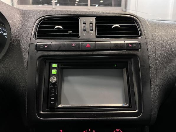 Volkswagen Polo V с пробегом 2012 года, цена 410 000 рублей, 184277 км, седан, Автокод Объявления