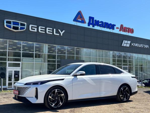 Changan Lamore с пробегом 2024 года, цена 2 145 000 рублей, 48129 км, седан, Автокод Объявления