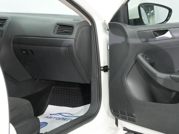 Volkswagen Jetta VI с пробегом 2013 года, цена 1 050 000 рублей, 175000 км, седан, Автокод Объявления