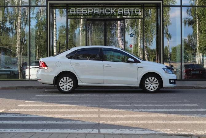 Volkswagen Polo V Рестайлинг с пробегом 2016 года, цена 1 145 000 рублей, 133496 км, седан, Автокод Объявления