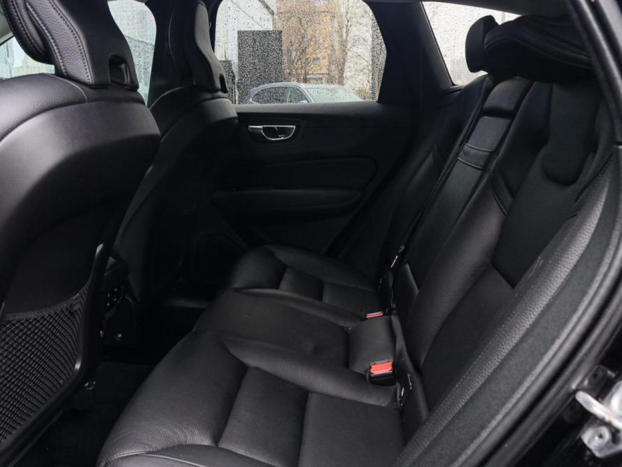 Volvo XC60 II Москва  - изображение 8