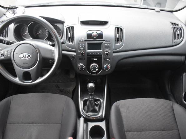 Kia Cerato II с пробегом 2010 года, цена 590 000 рублей, 203140 км, седан, Автокод Объявления
