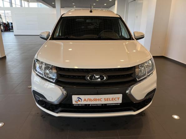 Lada (ВАЗ) Largus I Рестайлинг с пробегом 2024 года, цена 1 250 000 рублей, 16870 км, универсал, Автокод Объявления