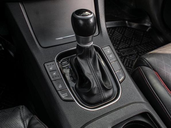 Hyundai i30 III с пробегом 2017 года, цена 1 600 000 рублей, 233661 км, хэтчбек, Автокод Объявления
