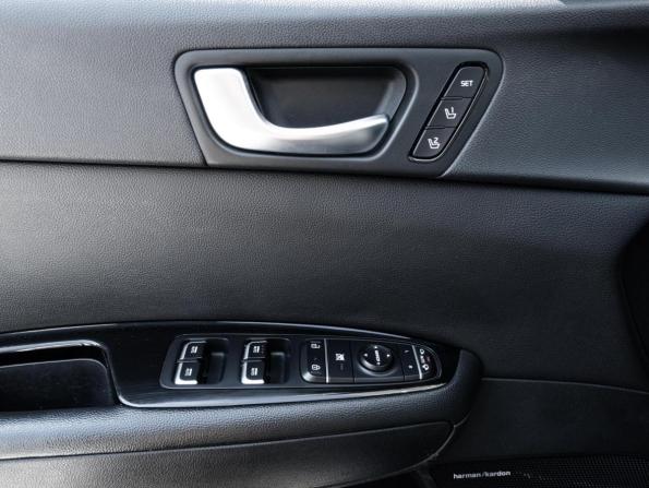 Kia Optima IV Рестайлинг с пробегом 2019 года, цена 1 770 000 рублей, 112495 км, седан, Автокод Объявления