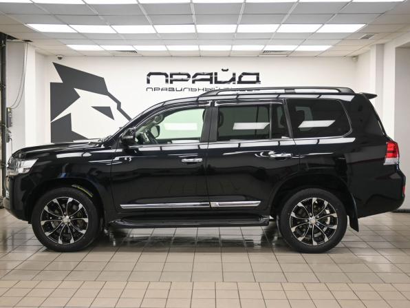 Toyota Land Cruiser 200 Series Рестайлинг 2 с пробегом 2020 года, цена 7 949 000 рублей, 55382 км, внедорожник, Автокод Объявления