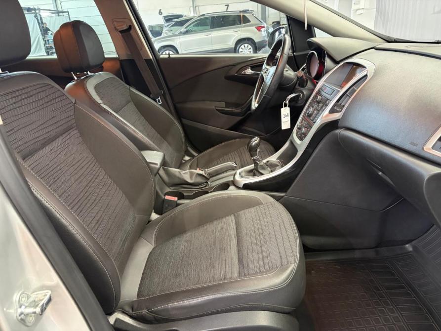 Opel Astra J Рестайлинг Краснодар  - изображение 15