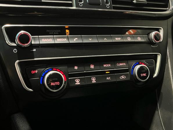 Kia Optima IV с пробегом 2017 года, цена 1 649 000 рублей, 122254 км, седан, Автокод Объявления