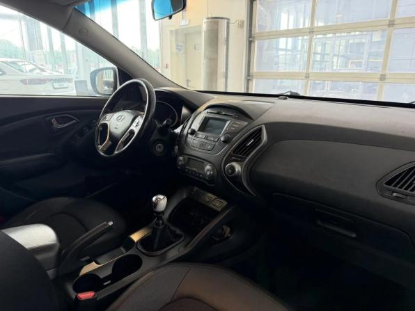 Hyundai ix35 I Рестайлинг с пробегом 2013 года, цена 1 280 000 рублей, 165470 км, внедорожник, Автокод Объявления