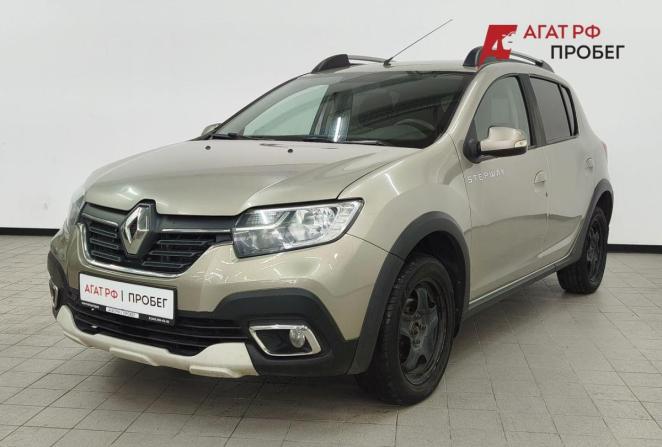 Renault Sandero II с пробегом 2018 года, цена 799 000 рублей, 209225 км, хэтчбек, Автокод Объявления