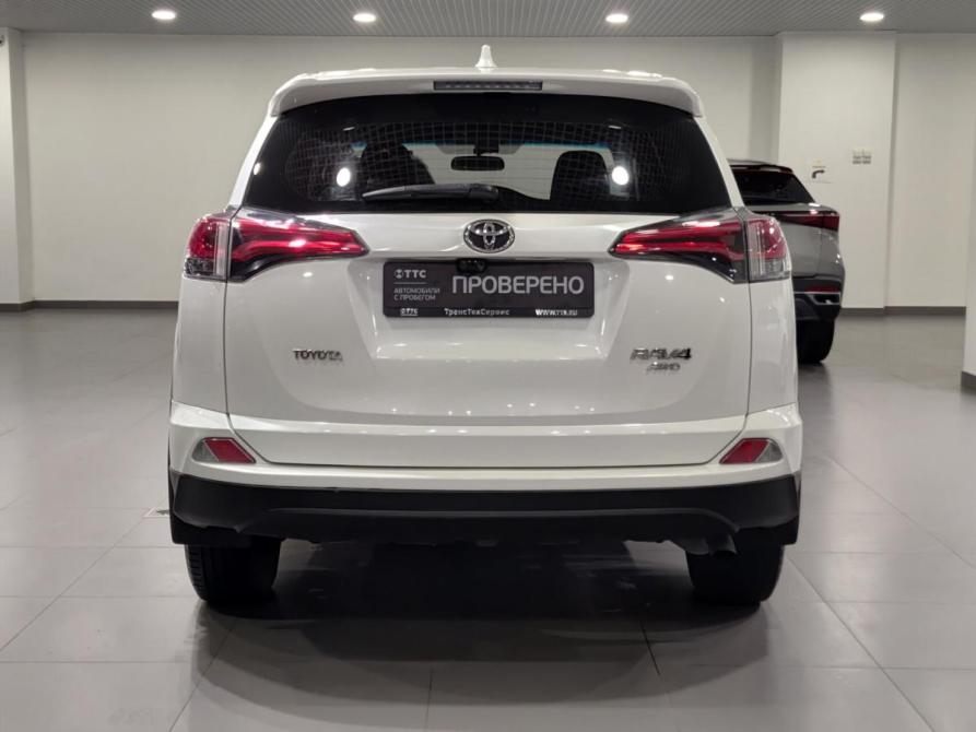 Toyota RAV4 IV (XA40) Рестайлинг Казань  - изображение 7