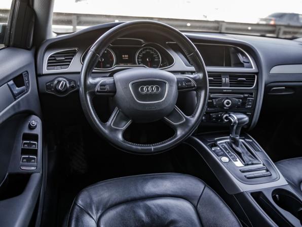 Audi A4 IV (B8) Рестайлинг с пробегом 2012 года, цена 1 298 000 рублей, 165899 км, седан, Автокод Объявления