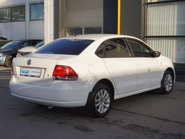Volkswagen Polo V с пробегом 2013 года, цена 890 000 рублей, 123840 км, седан, Автокод Объявления