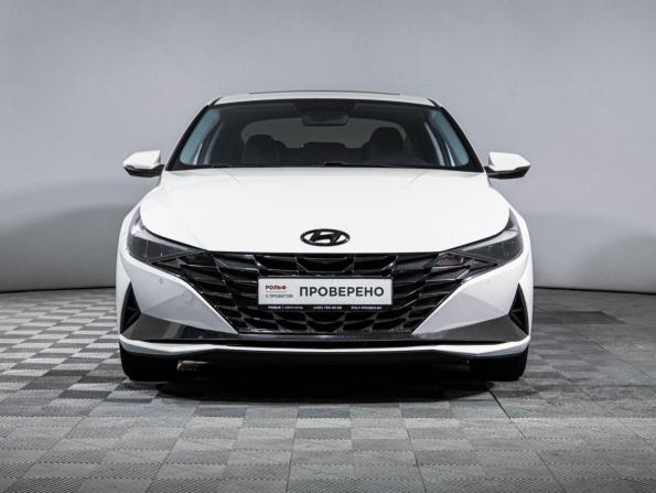 Hyundai Elantra VII (CN7) с пробегом 2022 года, цена 2 160 000 рублей, 57010 км, седан, Автокод Объявления