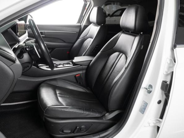 Hyundai Sonata VIII (DN8) с пробегом 2021 года, цена 2 579 000 рублей, 95020 км, седан, Автокод Объявления