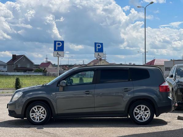 Chevrolet Orlando I с пробегом 2011 года, цена 869 000 рублей, 220000 км, компактвэн, Автокод Объявления