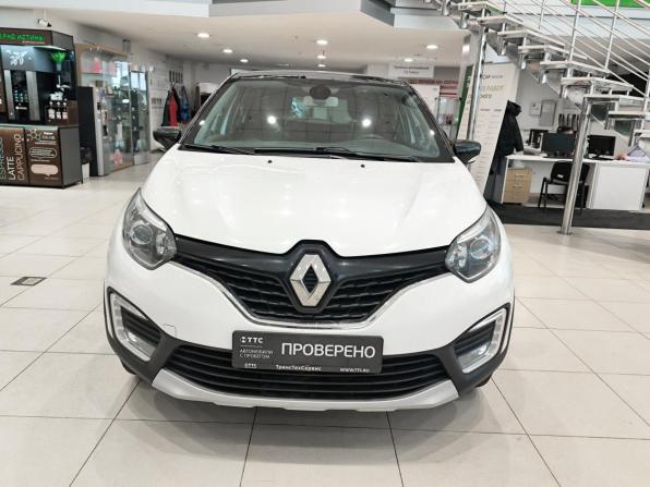 Renault Kaptur I с пробегом 2017 года, цена 1 450 000 рублей, 165869 км, внедорожник, Автокод Объявления