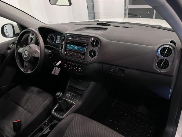 Volkswagen Tiguan I Рестайлинг с пробегом 2012 года, цена 1 360 000 рублей, 79058 км, внедорожник, Автокод Объявления