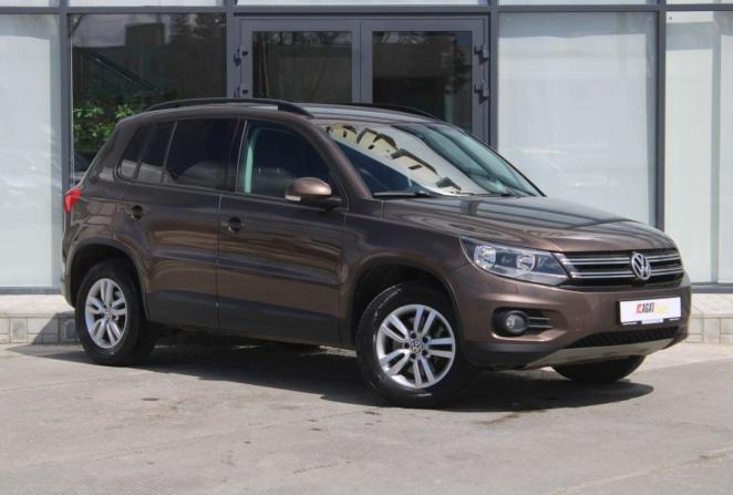 Volkswagen Tiguan I Рестайлинг с пробегом 2014 года, цена 1 625 000 рублей, 168058 км, внедорожник, Автокод Объявления