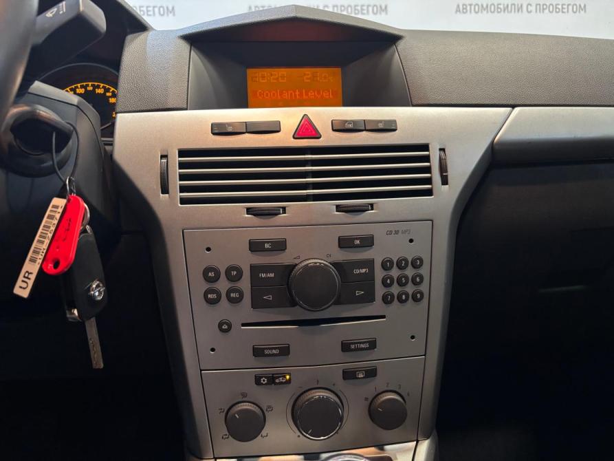 Opel Astra H Рестайлинг Санкт-Петербург  - изображение 20
