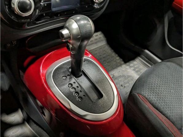 Nissan Juke I с пробегом 2012 года, цена 1 065 000 рублей, 100836 км, внедорожник, Автокод Объявления