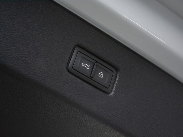 Audi Q7 II (4M) с пробегом 2019 года, цена 4 499 000 рублей, 73425 км, внедорожник, Автокод Объявления