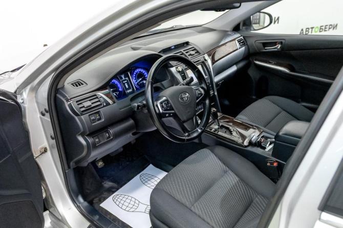 Toyota Camry VII (XV50) Рестайлинг с пробегом 2015 года, цена 1 684 000 рублей, 207000 км, седан, Автокод Объявления