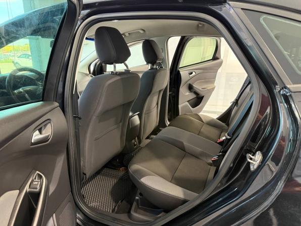 Ford Focus III с пробегом 2012 года, цена 550 000 рублей, 256498 км, седан, Автокод Объявления