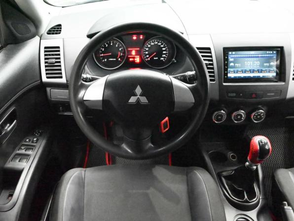 Mitsubishi Outlander II Рестайлинг с пробегом 2010 года, цена 1 050 000 рублей, 278250 км, внедорожник, Автокод Объявления