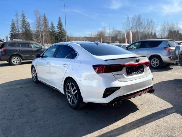 Kia Cerato IV с пробегом 2021 года, цена 2 090 000 рублей, 121130 км, седан, Автокод Объявления