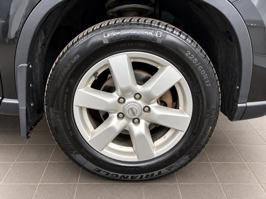 Nissan X-Trail II Москва  - изображение 16