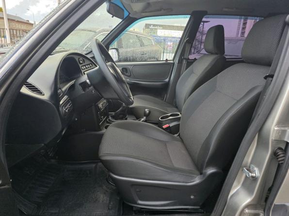 Chevrolet Niva I Рестайлинг с пробегом 2019 года, цена 825 000 рублей, 91505 км, внедорожник, Автокод Объявления