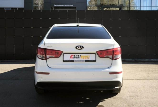 Kia Rio III Рестайлинг с пробегом 2016 года, цена 850 000 рублей, 142000 км, седан, Автокод Объявления