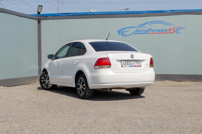 Volkswagen Polo V с пробегом 2013 года, цена 630 000 рублей, 260000 км, седан, Автокод Объявления
