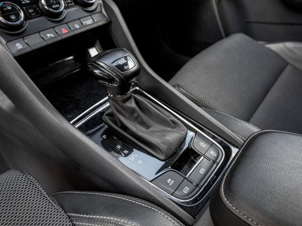 Skoda Karoq I с пробегом 2021 года, цена 2 329 000 рублей, 130524 км, внедорожник, Автокод Объявления