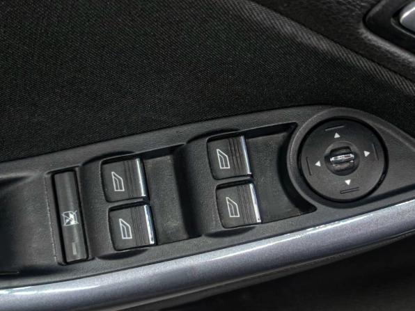 Ford Focus III с пробегом 2012 года, цена 949 900 рублей, 228000 км, хэтчбек, Автокод Объявления