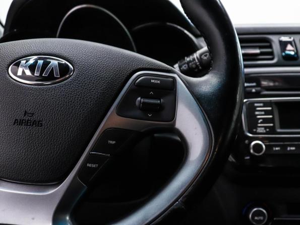 Kia Rio III Рестайлинг с пробегом 2016 года, цена 1 070 000 рублей, 193968 км, седан, Автокод Объявления