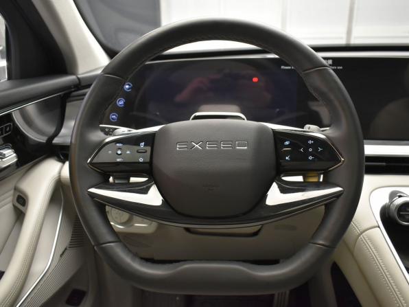 Exeed RX с пробегом 2023 года, цена 3 320 000 рублей, 20520 км, внедорожник, Автокод Объявления