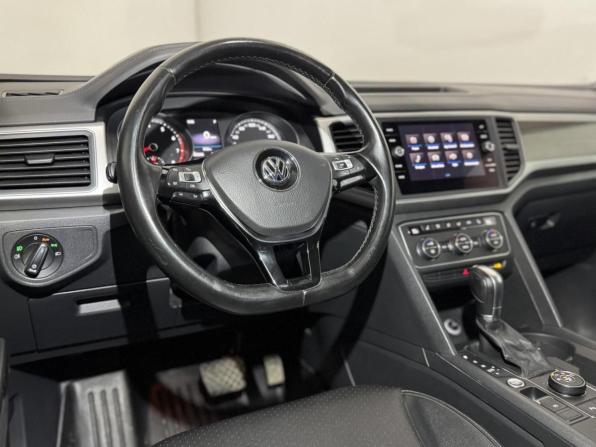 Volkswagen Teramont I с пробегом 2018 года, цена 3 649 000 рублей, 125056 км, внедорожник, Автокод Объявления