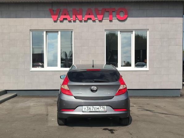 Hyundai Solaris I Рестайлинг с пробегом 2015 года, цена 870 000 рублей, 165937 км, хэтчбек, Автокод Объявления