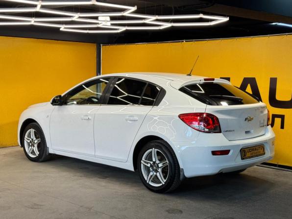 Chevrolet Cruze I с пробегом 2011 года, цена 659 000 рублей, 157000 км, хэтчбек, Автокод Объявления