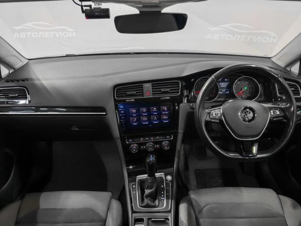 Volkswagen Golf VII Рестайлинг с пробегом 2017 года, цена 1 550 000 рублей, 127000 км, универсал, Автокод Объявления