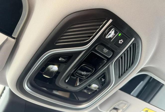 Geely Atlas II с пробегом 2024 года, цена 2 965 000 рублей, 23214 км, внедорожник, Автокод Объявления