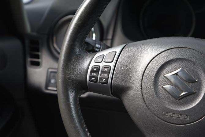 Suzuki SX4 I (Classic) Рестайлинг с пробегом 2010 года, цена 999 000 рублей, 148900 км, хэтчбек, Автокод Объявления