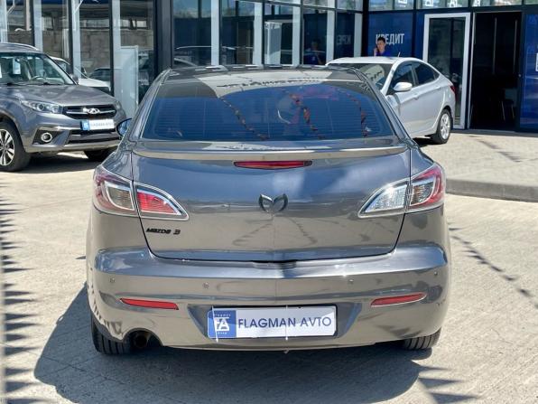 Mazda 3 II (BL) Рестайлинг с пробегом 2012 года, цена 870 000 рублей, 345000 км, седан, Автокод Объявления