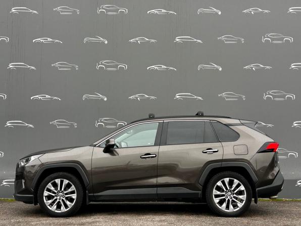 Toyota RAV4 V (XA50) с пробегом 2022 года, цена 2 798 400 рублей, 210928 км, внедорожник, Автокод Объявления