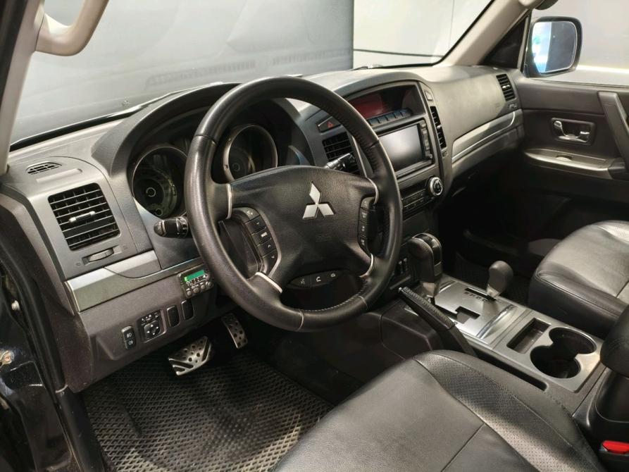 Mitsubishi Pajero IV Рестайлинг 1 Нижний Новгород  - изображение 8